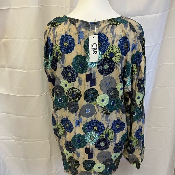 CBR Blue and Green Buttoned Long Sleeve Blouse - Picture 2 of 7